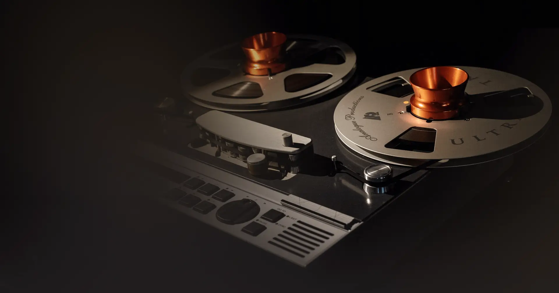 Professional turntable setup